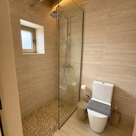 Casonevi Seale Sallea 住宿加早餐酒店 Khalikerí